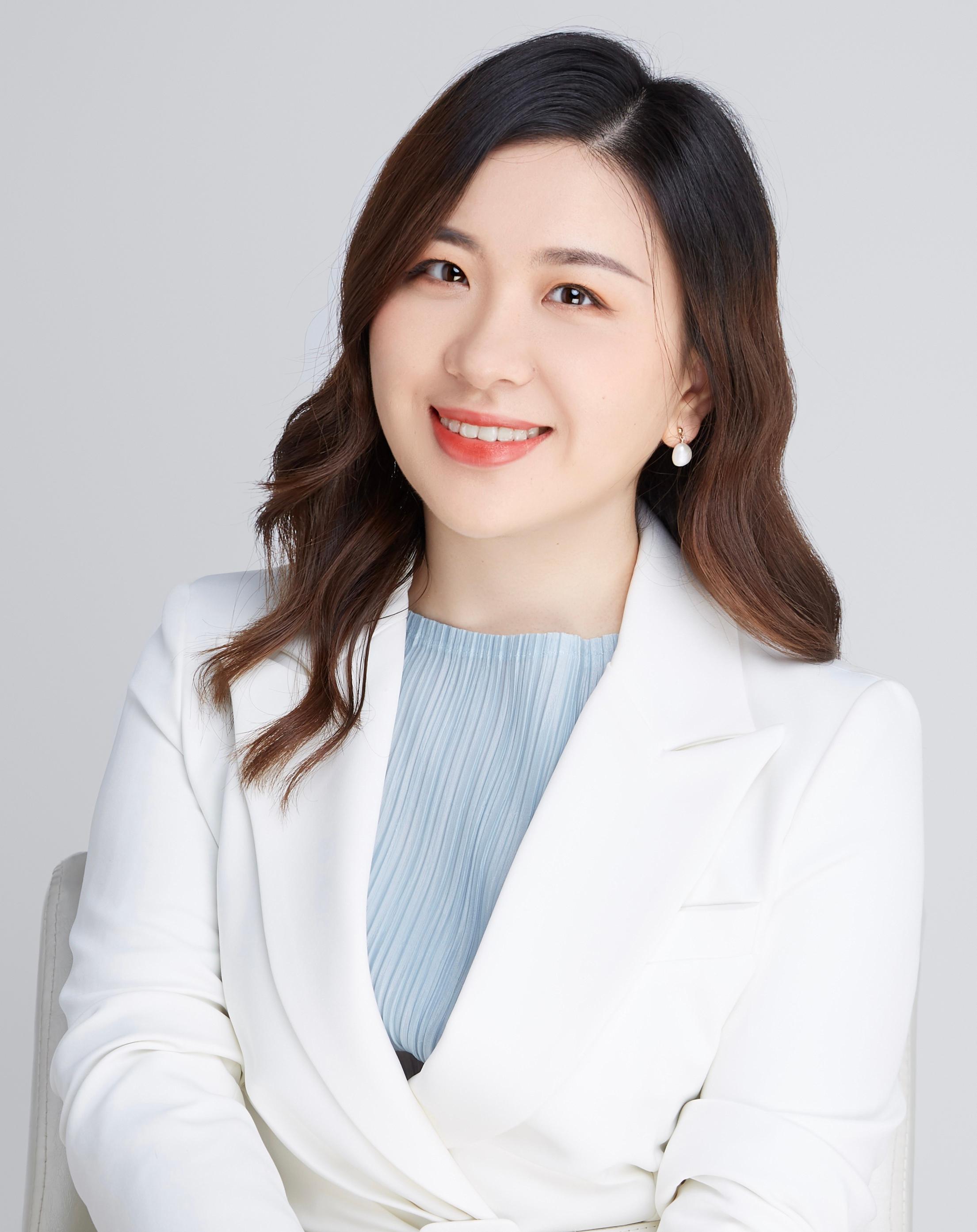 杨诗露 专职心理咨询师